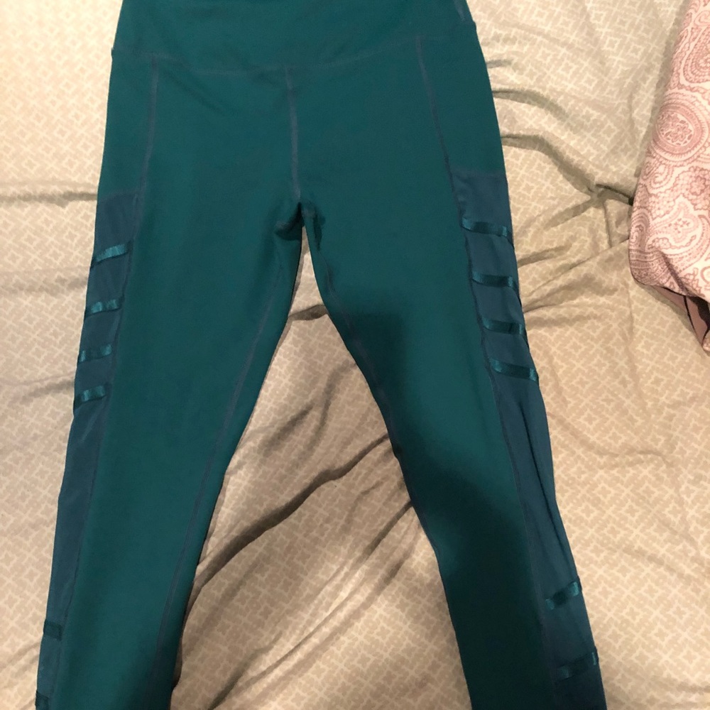 Buff Bunny leggings